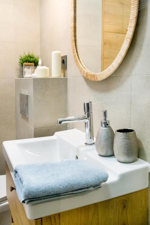 W&K Apartments - Harmony Suite - Faktura Vat, Parking Koszalin Kültér fotó